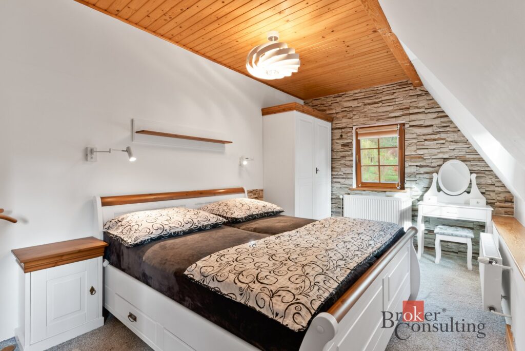 Rodinný dům 4+1, Tanvald – Údolí Kamenice, fotografie 34